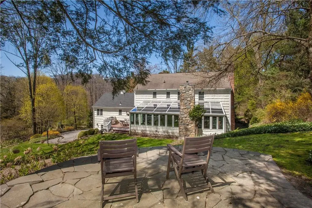 40 High Way Chappaqua NY 10514