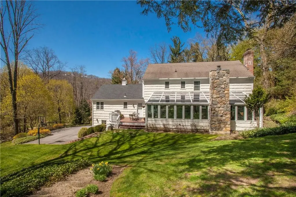 40 High Way Chappaqua NY 10514