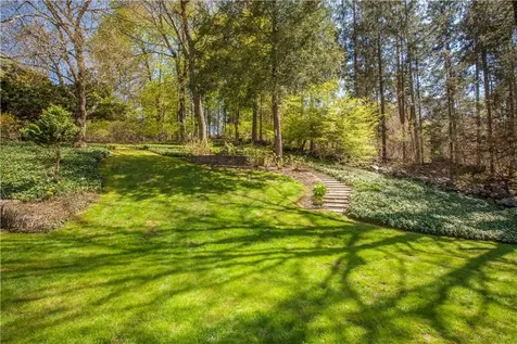 40 High Way Chappaqua NY 10514