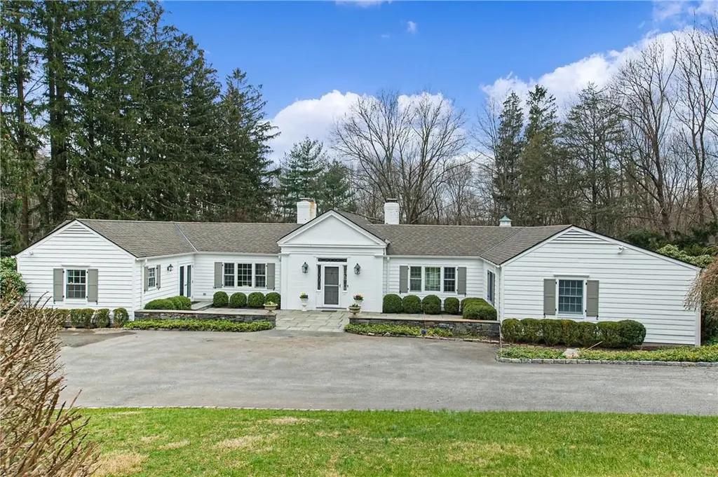 7 Spruce Hill Road Armonk NY 10504