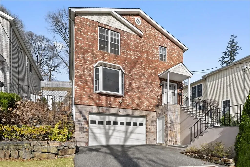 163 Greenvale Avenue Yonkers NY 10703
