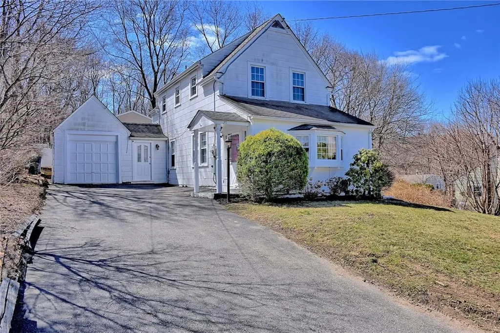 25 Highridge Road Mahopac NY 10541