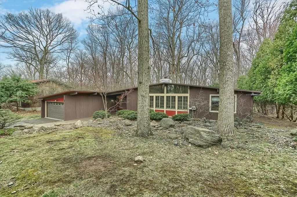 45 Ross Avenue Spring Valley NY 10977
