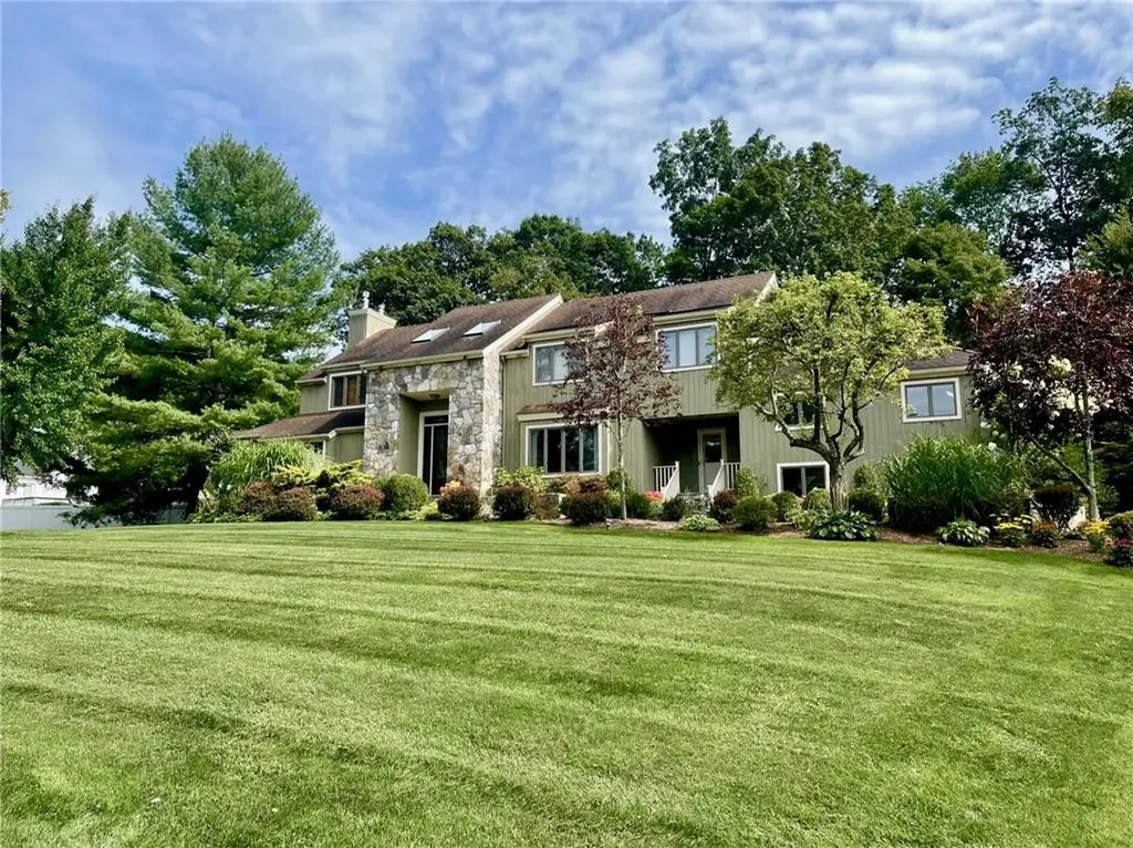 24 Mohawk Trail Katonah NY 10536