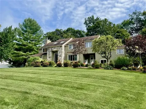 24 Mohawk Trail Katonah NY 10536