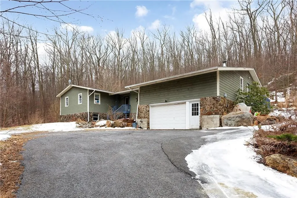 767 Route 301 Cold Spring NY 10516