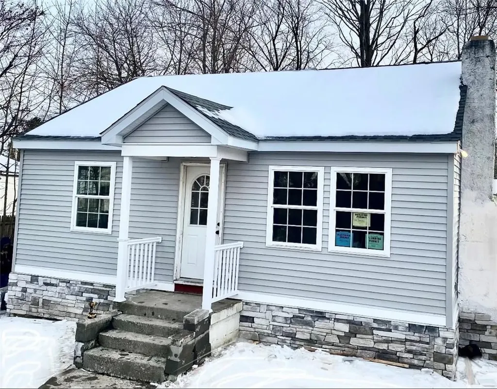6 Brady Place Poughkeepsie NY 12601