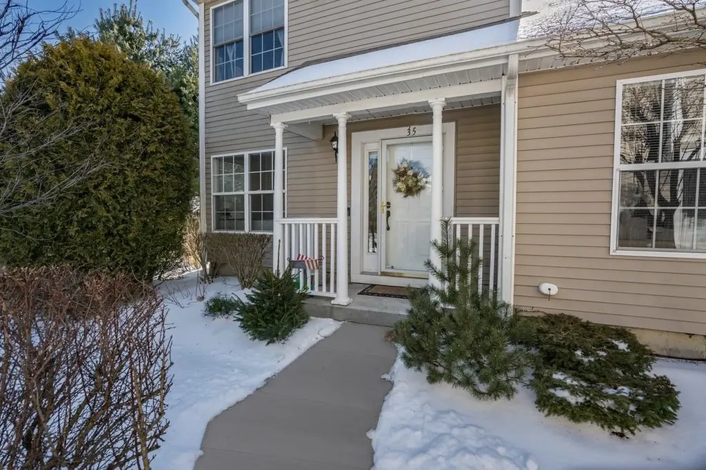 35 Sparrow Ridge Road Carmel NY 10512