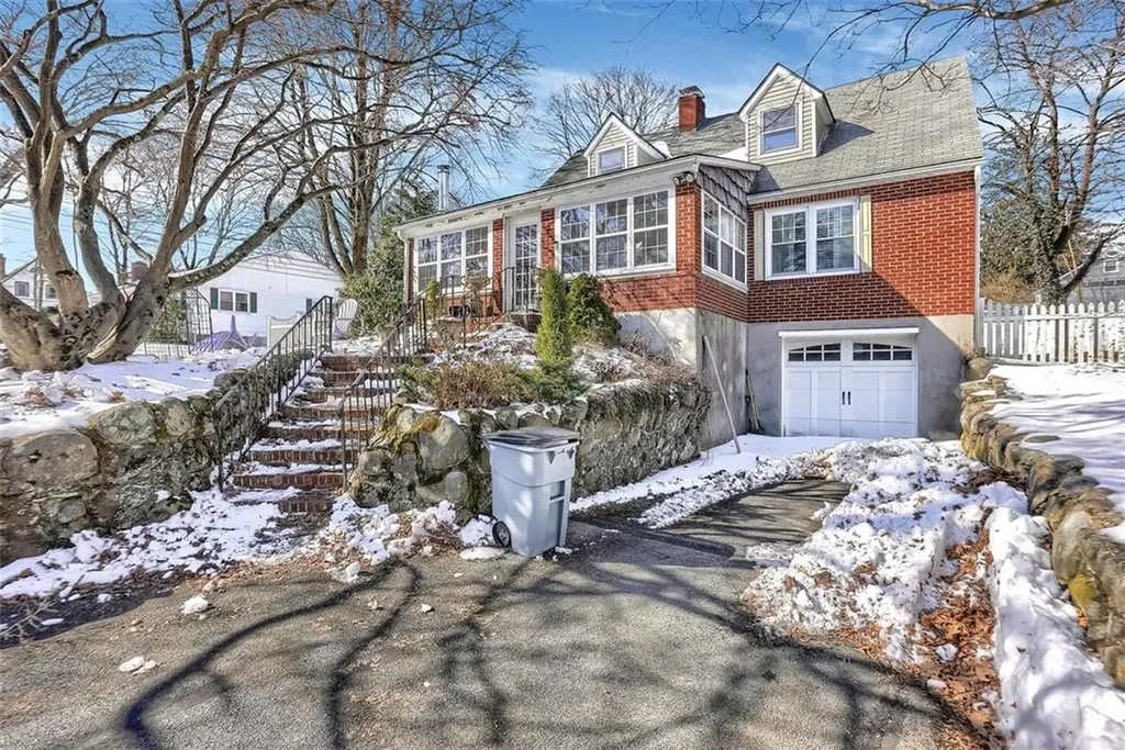 15 Giles Place Monroe NY 10950