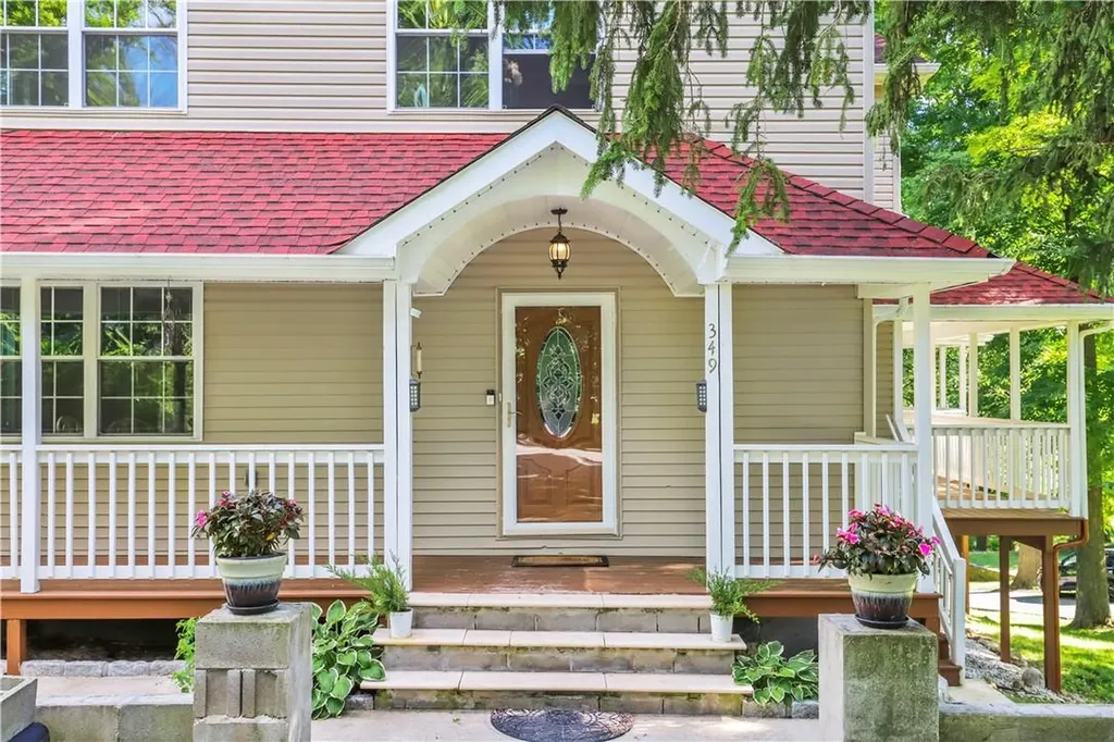 349 Mountain Road Jefferson Valley NY 10535