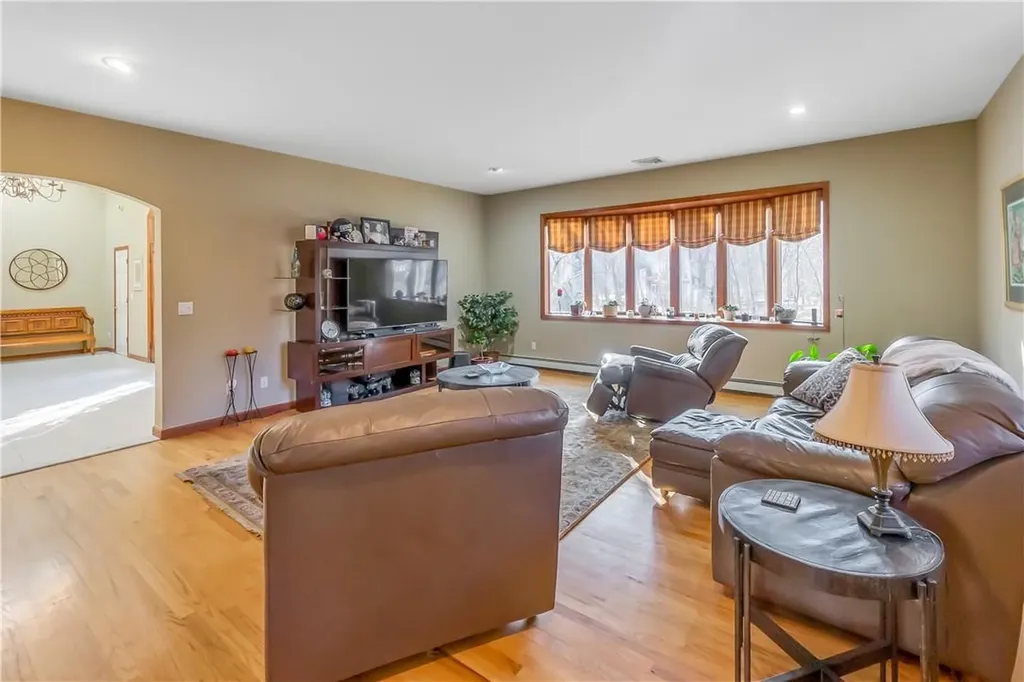 35 Memory Lane Mahopac NY 10541