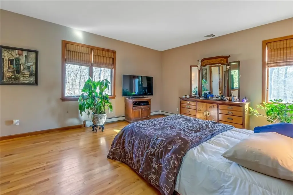 35 Memory Lane Mahopac NY 10541