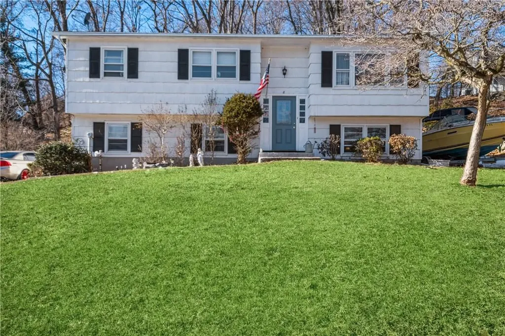 8 May Court Stony Point NY 10980