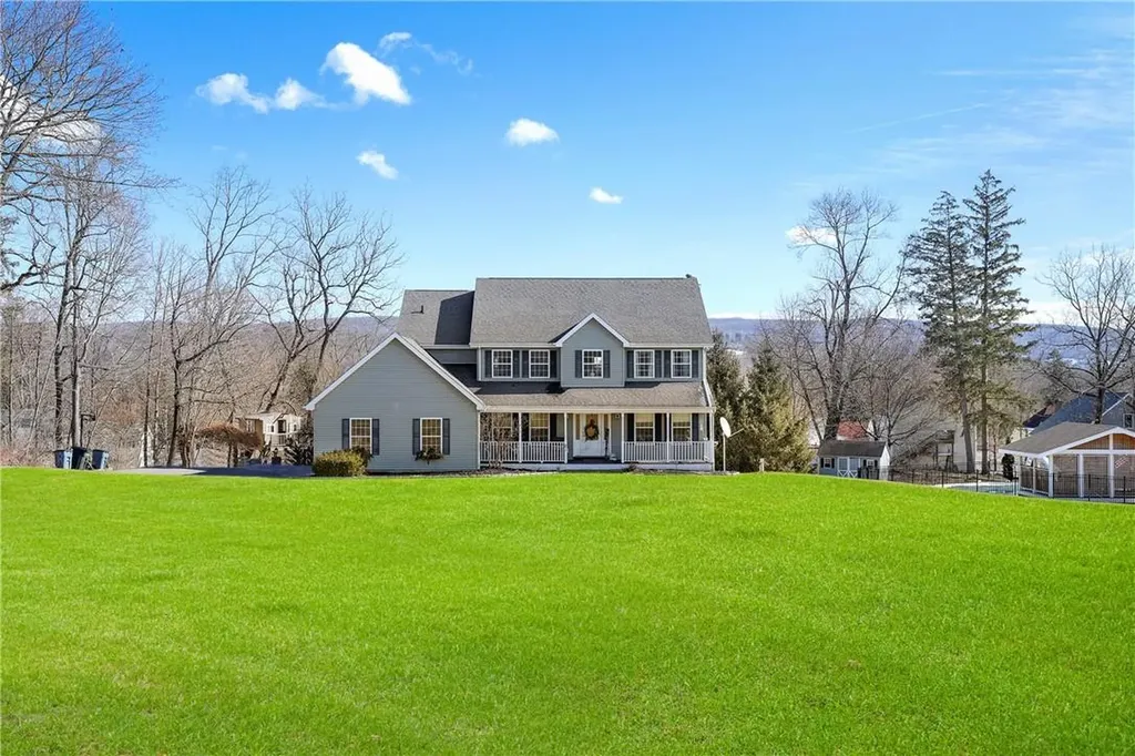 21 Jill Court Patterson NY 12563