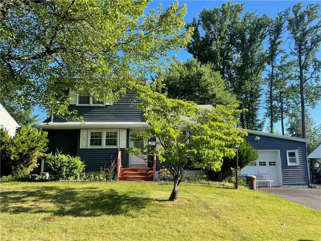 20 Barnes Drive Garnerville NY 10923