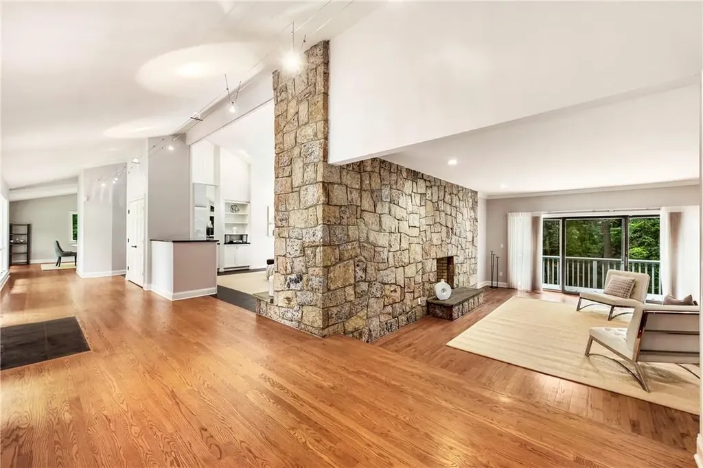 54 Mountain Peak Road Chappaqua NY 10514