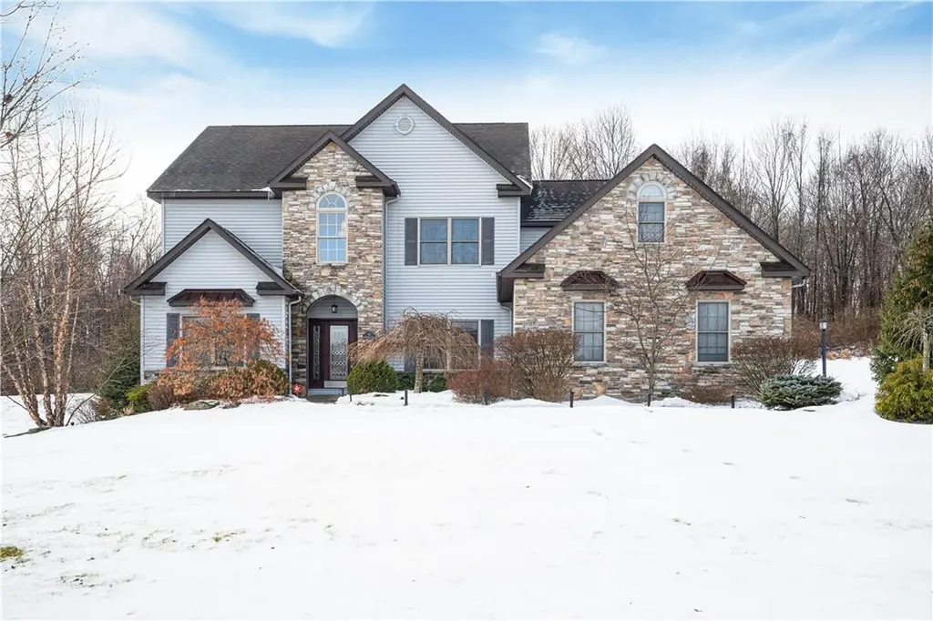 6 Prestwick Drive Monroe NY 10950