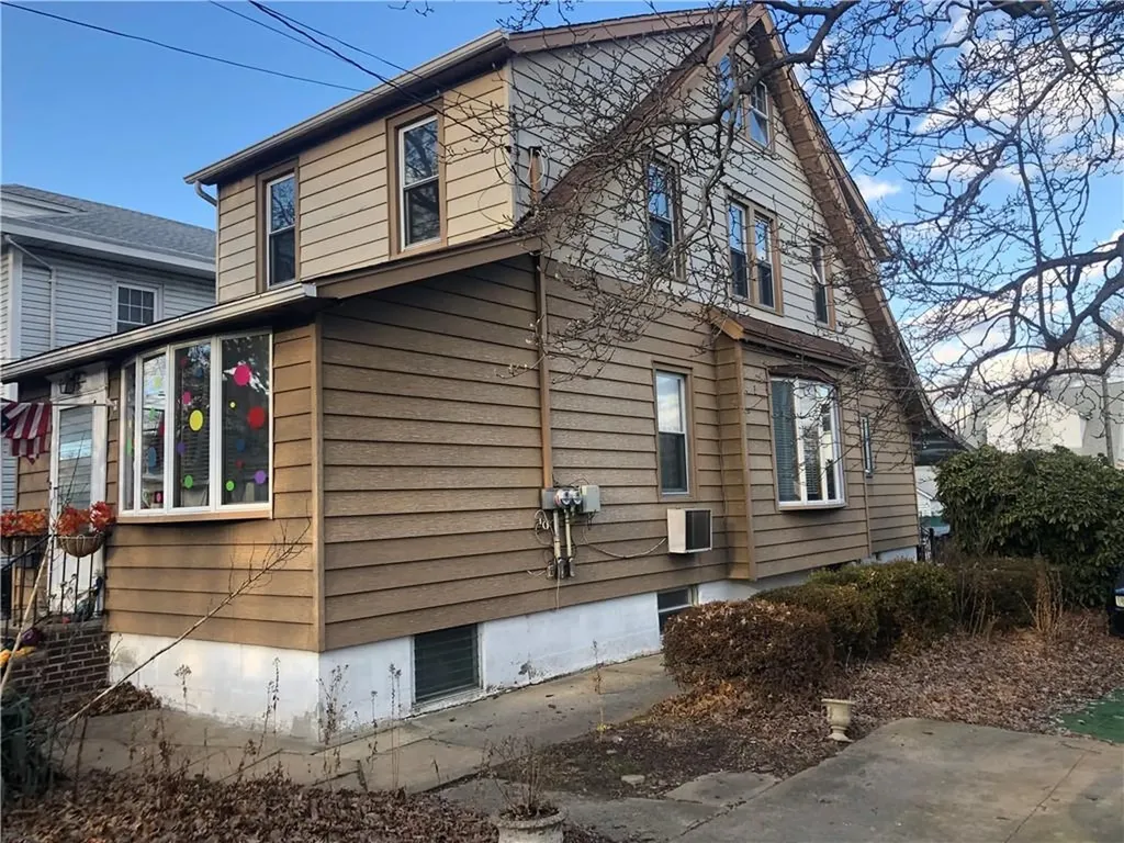 854 Logan Avenue Bronx NY 10465