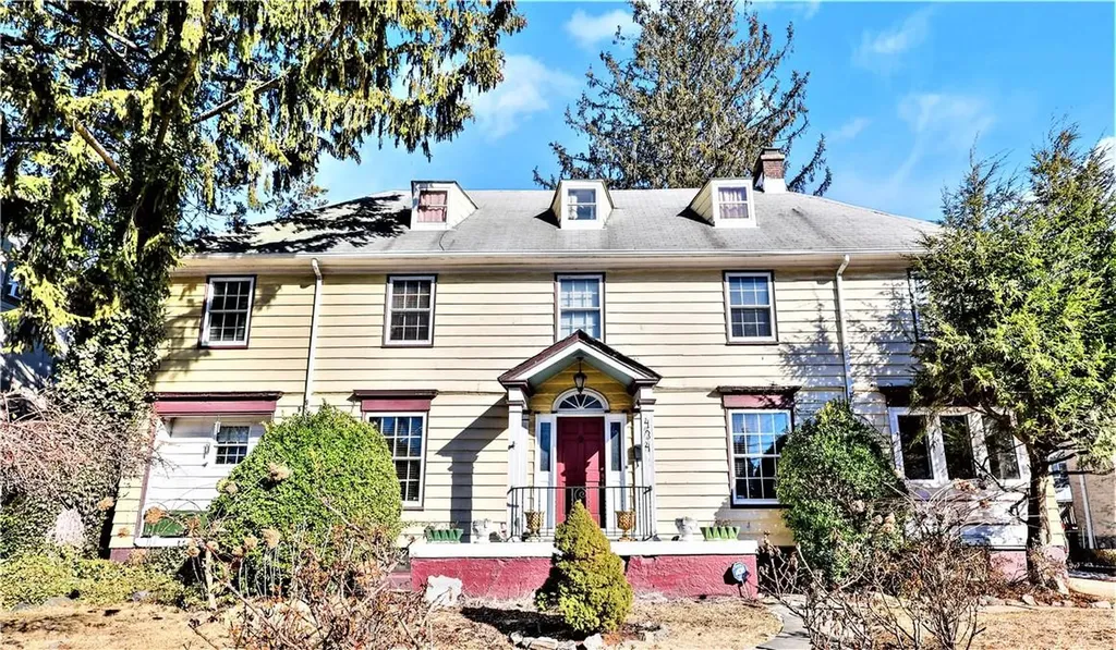 434 Wolfs Lane Pelham NY 10803