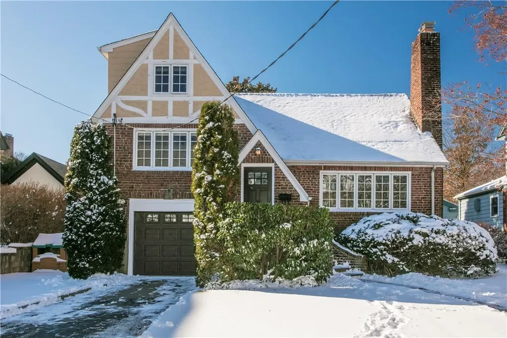 19 Copley Road Larchmont NY 10538