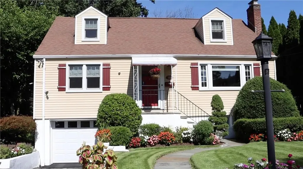 1605 Ellis Place Mamaroneck NY 10543