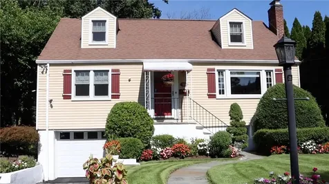 1605 Ellis Place Mamaroneck NY 10543