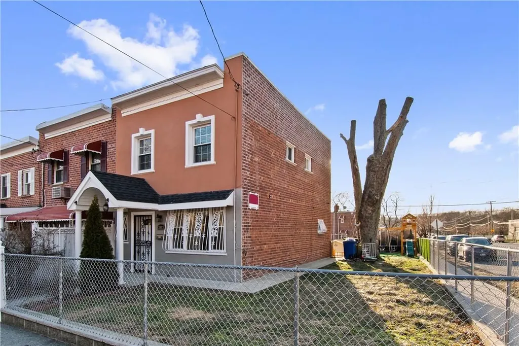3063 Edson Avenue Bronx NY 10469
