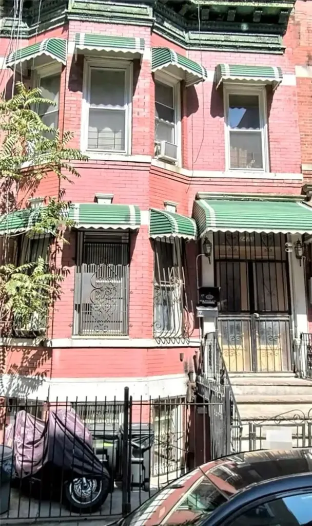 2423 Prospect Avenue Bronx NY 10458