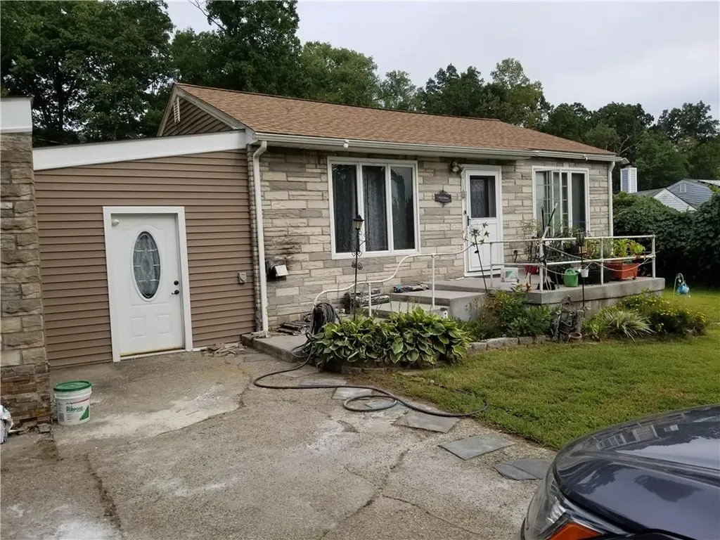 33 Newburgh Road Patterson NY 12563