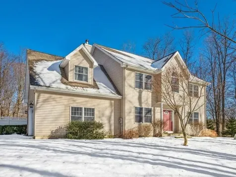 55 River Road Pawling NY 12564