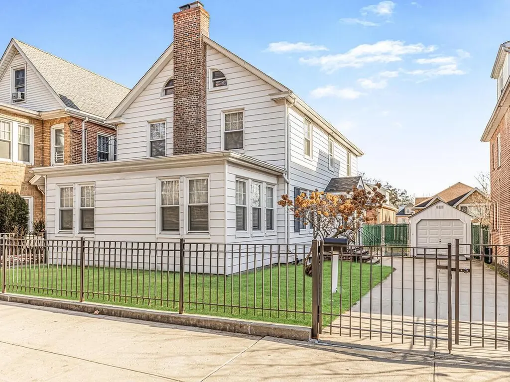 6150 Delafield Avenue Bronx NY 10471