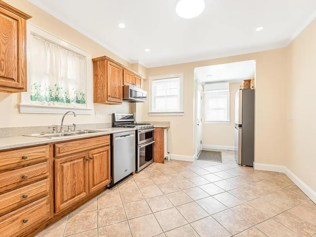6150 Delafield Avenue Bronx NY 10471