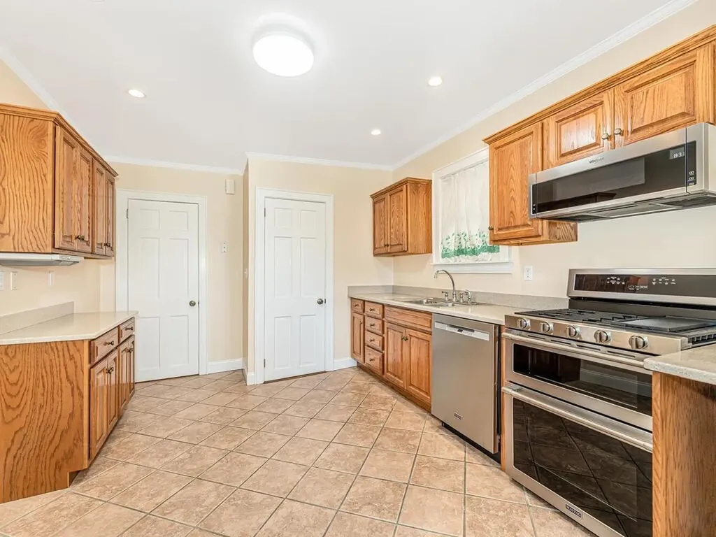 6150 Delafield Avenue Bronx NY 10471