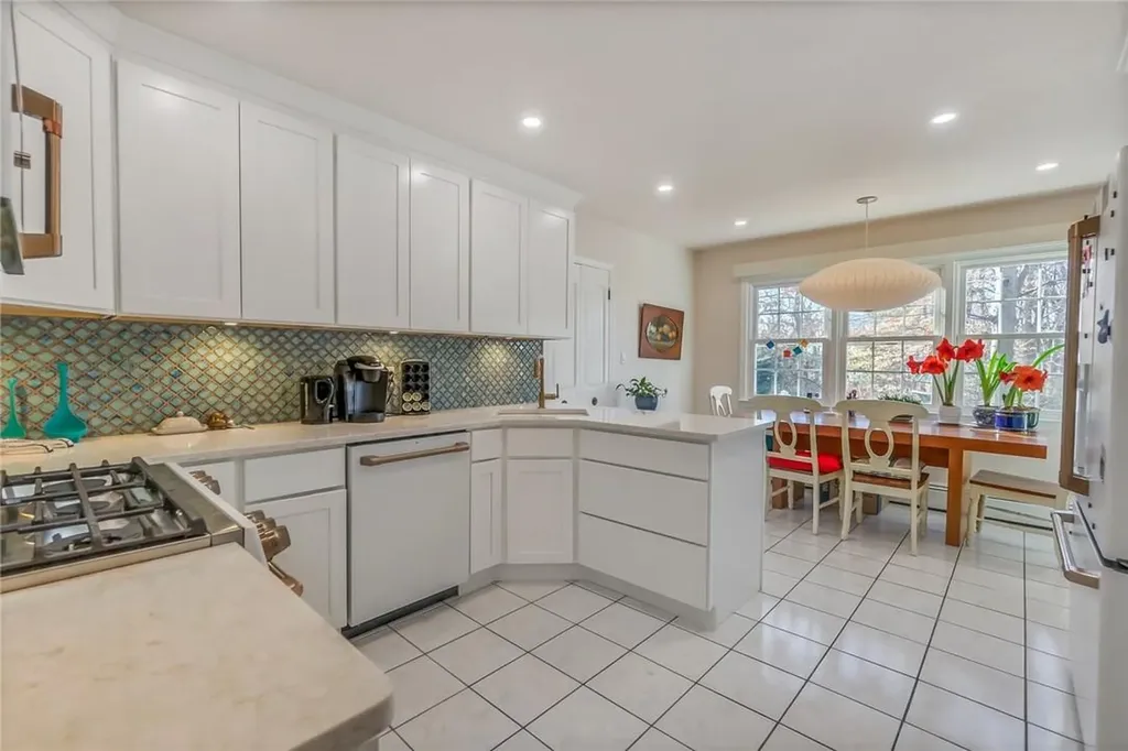 117 Constitution Drive Orangeburg NY 10962