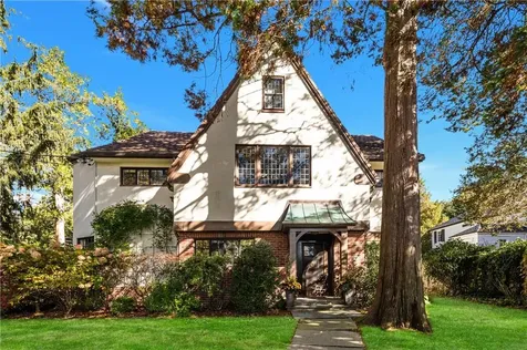 25 Locust Lane Bronxville NY 10708