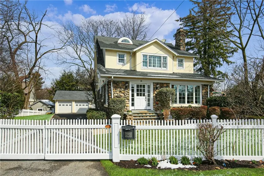 45 Monroe Avenue Larchmont NY 10538
