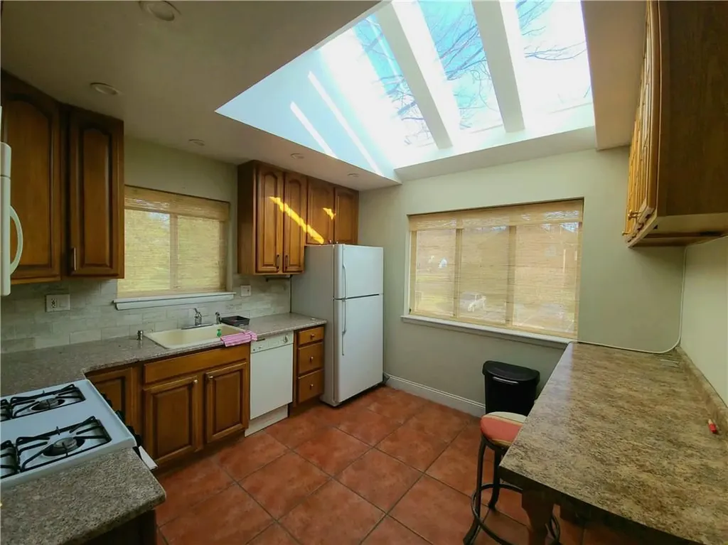 112 Panorama Drive Mohegan Lake NY 10547