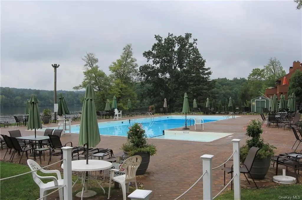 112 Panorama Drive Mohegan Lake NY 10547
