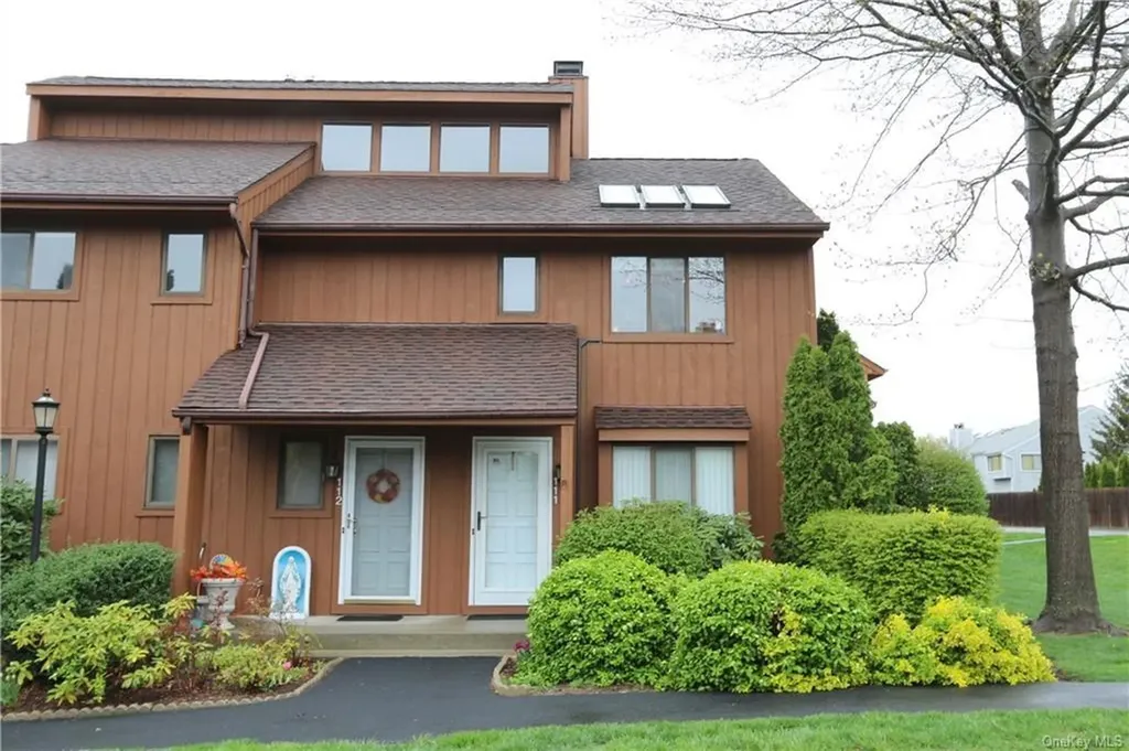 112 Panorama Drive Mohegan Lake NY 10547