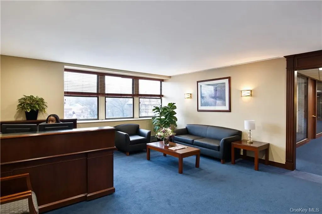 2 Overhill Road Scarsdale NY 10583