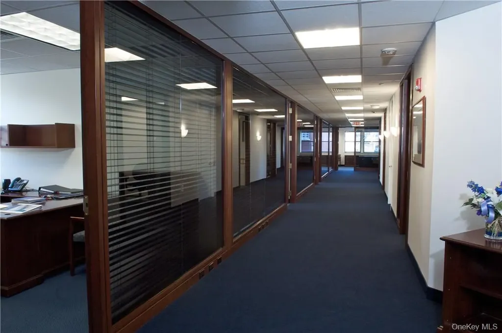 2 Overhill Road Scarsdale NY 10583