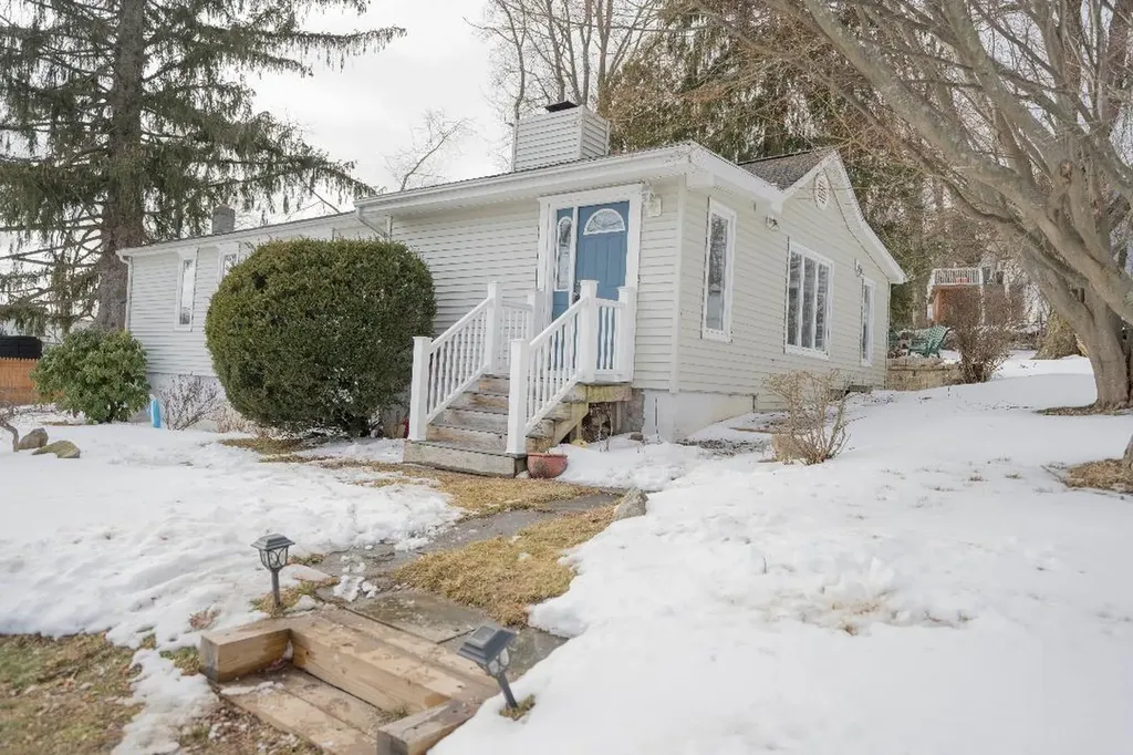 72 Lakeside Road Mahopac NY 10541