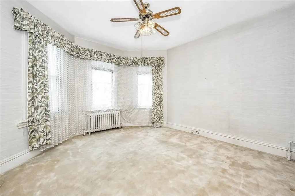 35 Trinity Place New Rochelle NY 10805
