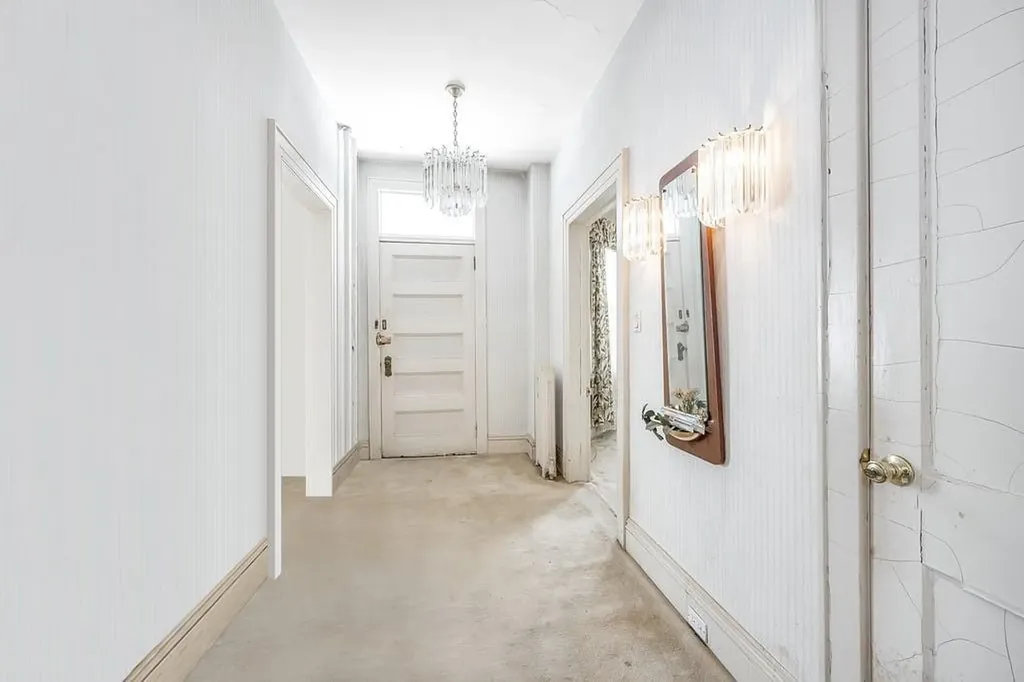 35 Trinity Place New Rochelle NY 10805
