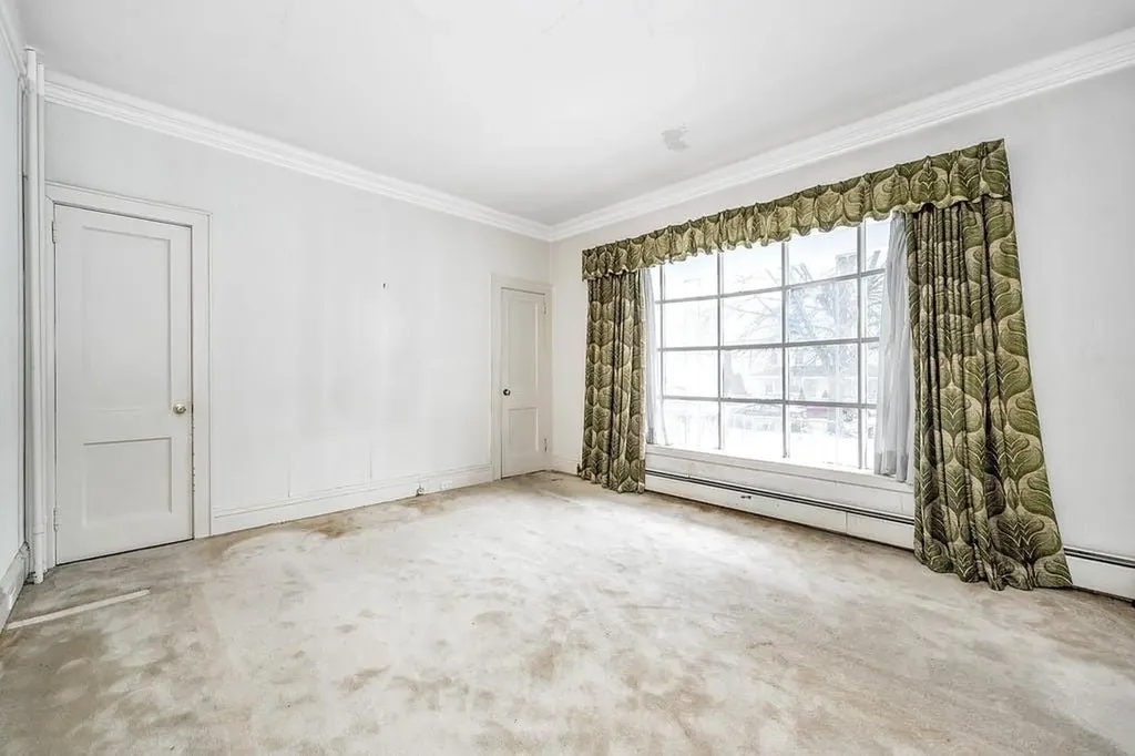 35 Trinity Place New Rochelle NY 10805