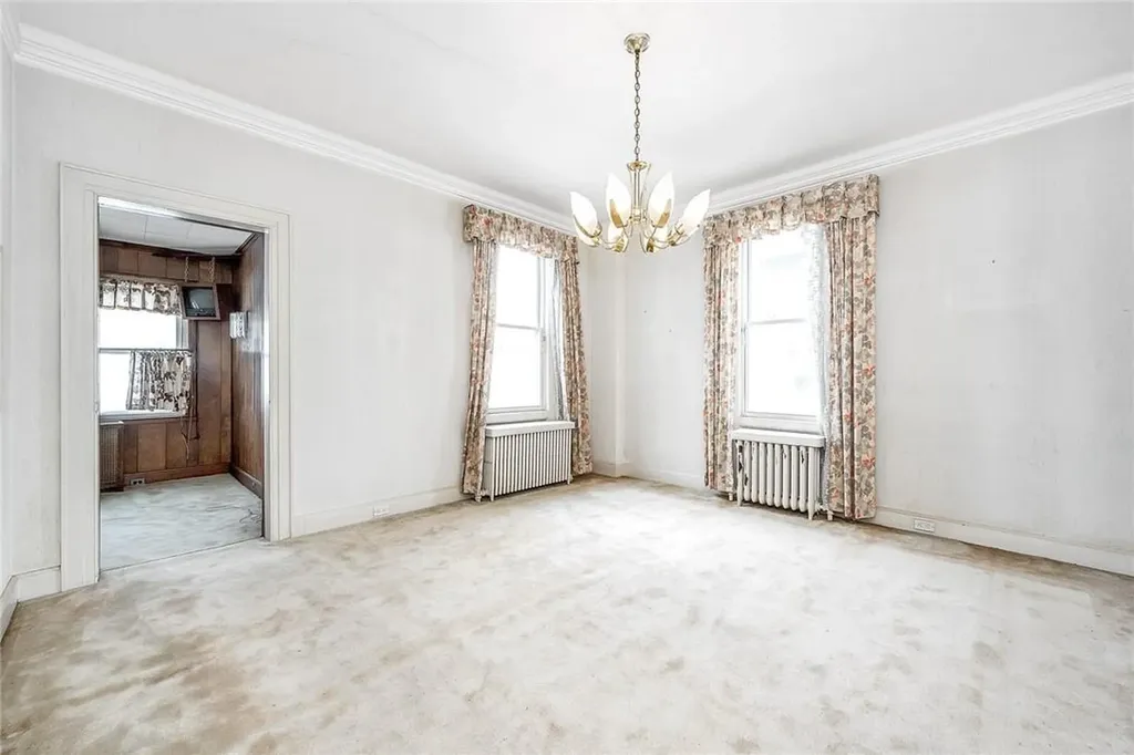35 Trinity Place New Rochelle NY 10805