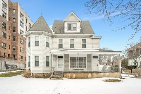 35 Trinity Place New Rochelle NY 10805