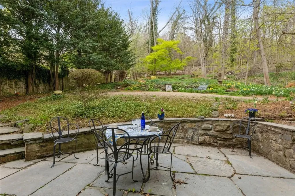 307 River Road Nyack NY 10960