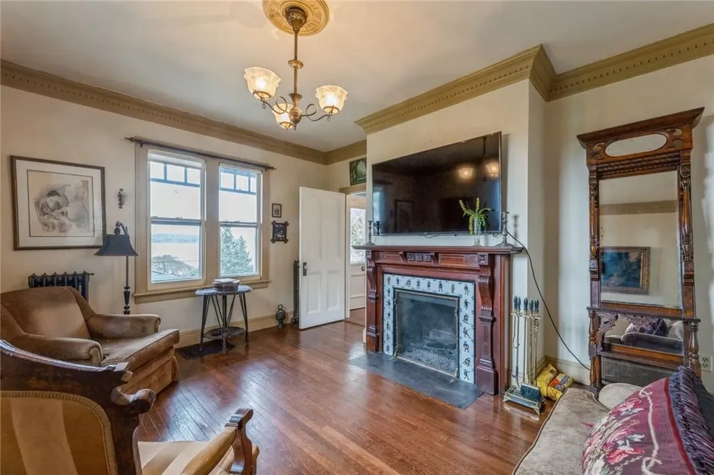 307 River Road Nyack NY 10960
