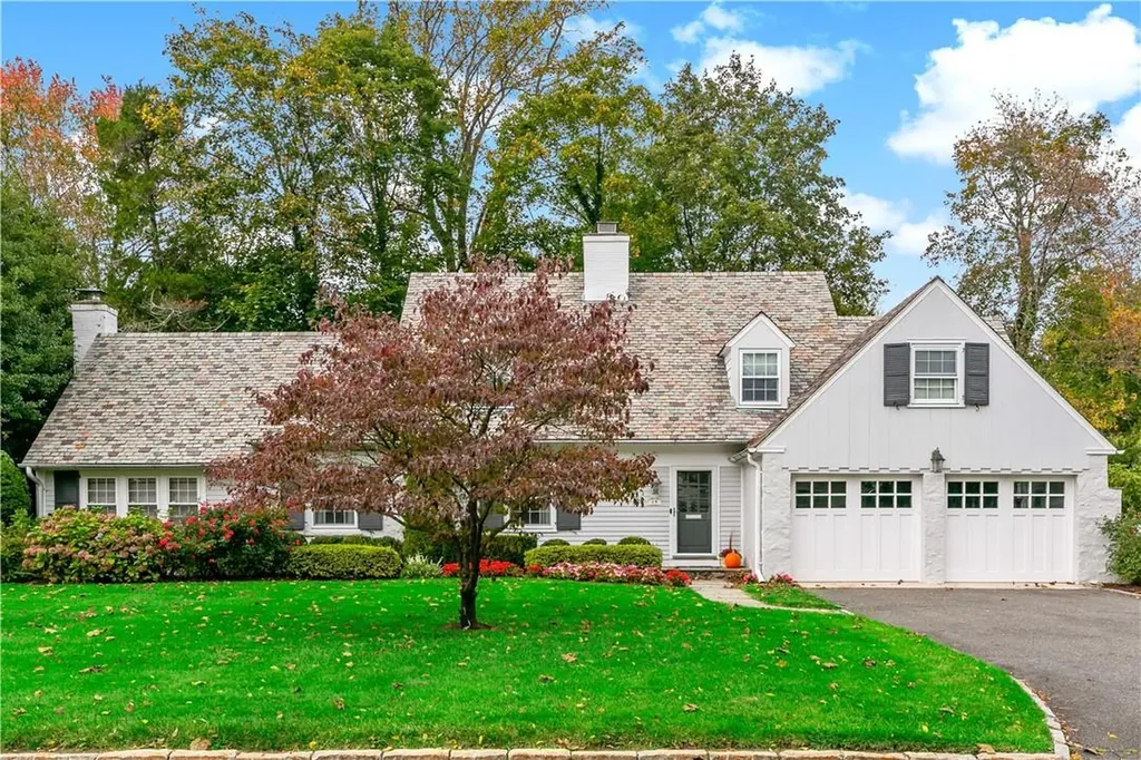 15 Foxhall Place Scarsdale NY 10583